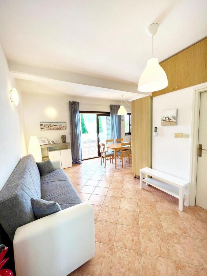 Villa Ortensie Apartments Funtana Kültér fotó