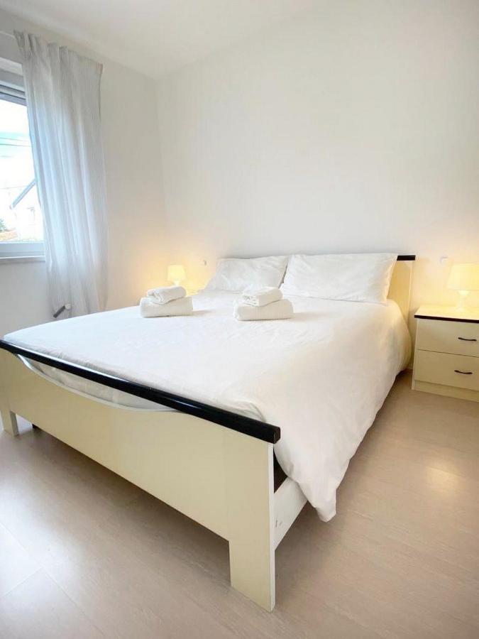 Villa Ortensie Apartments Funtana Kültér fotó
