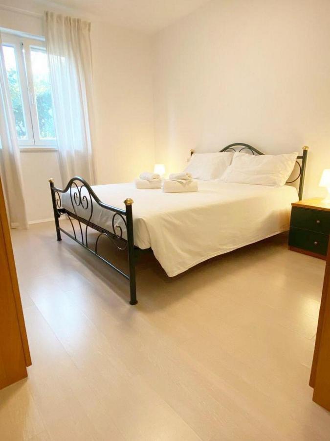 Villa Ortensie Apartments Funtana Kültér fotó